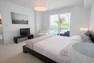 7900 Harbor Island Dr, North Bay Village, FL 33141 - Photo 17