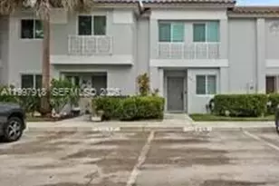 20861 NW 4 St, Pembroke Pines, FL 33029 - Photo 3