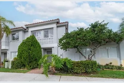 20861 NW 4th St, Pembroke Pines, FL 33029 - Photo 1