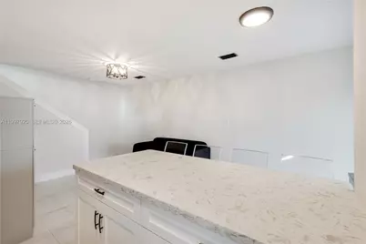 2801 SW 106th Ave #2801, Miami, FL 33165 - Photo 9