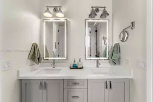 8111 SW 178th St, Palmetto Bay, FL 33157 - Photo 17