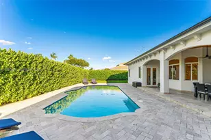 8111 SW 178th St, Palmetto Bay, FL 33157 - Photo 23