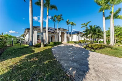 8111 SW 178th St, Palmetto Bay, FL 33157 - Photo 27