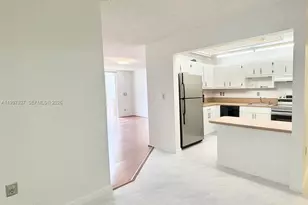 7300 NW 17th St, Plantation, FL 33313 - Photo 5