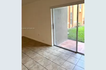 9493 SW 76th St #L4, Miami, FL 33173 - Photo 13