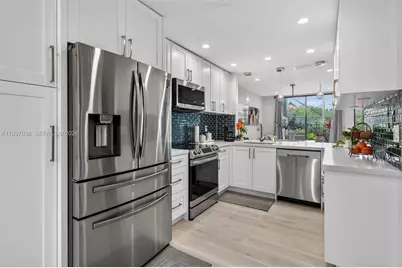 3984 Adra Ave #E-51, Doral, FL 33178 - Photo 9