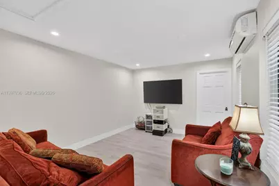 3984 Adra Ave #E-51, Doral, FL 33178 - Photo 15