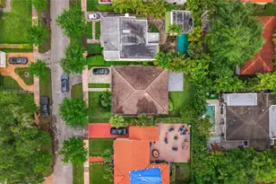 323 Velarde Ave, Coral Gables, FL 33134 - Photo 7