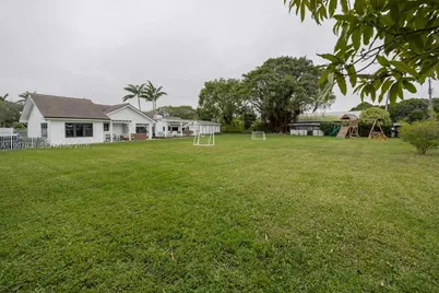 11301 SW 95th St, Miami, FL 33176 - Photo 57