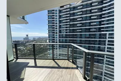 1300 S Miami Ave #4007, Miami, FL 33130 - Photo 13