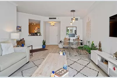 1 Century Ln #303, Miami Beach, FL 33139 - Photo 9