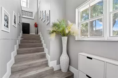 3155 NE 184th St #8302, Aventura, FL 33160 - Photo 3