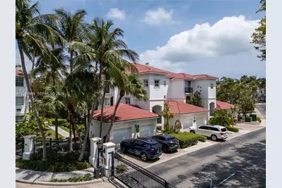 3155 NE 184th St #8302, Aventura, FL 33160 - Photo 35
