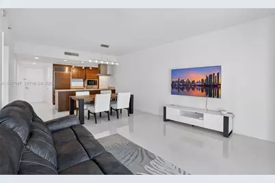 495 Brickell Ave #1007, Miami, FL 33131 - Photo 3