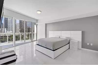 495 Brickell Ave #1007, Miami, FL 33131 - Photo 5