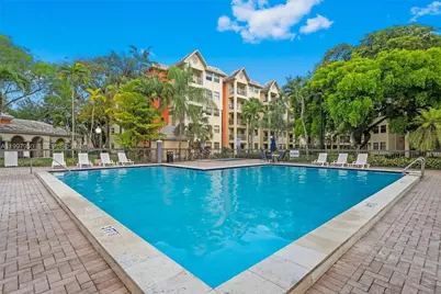 8120 Geneva Ct #148, Doral, FL 33166 - Photo 1