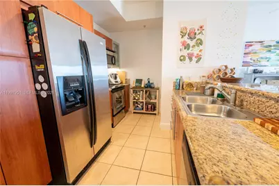 3232 SW 22nd Ter #607, Miami, FL 33145 - Photo 11