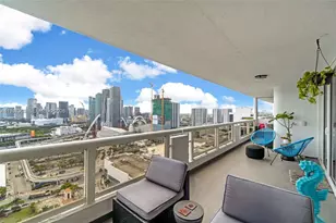 1717 N Bayshore Dr, Miami, FL 33132 - Photo 9