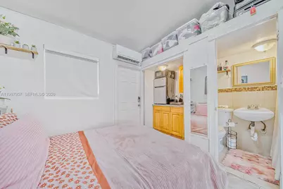 2171 SW 21st St, Miami, FL 33145 - Photo 21