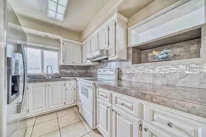 2171 SW 21st St, Miami, FL 33145 - Photo 3