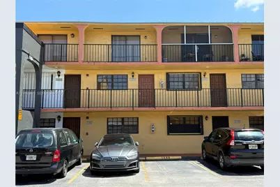 1298 W 51st Pl #D-29, Hialeah, FL 33012 - Photo 1