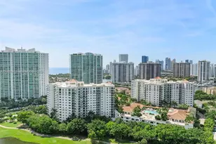 20000 E Country Club Dr, Aventura, FL 33180 - Photo 35