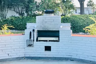 1025 SE 15th St, Fort Lauderdale, FL 33316 - Photo 17