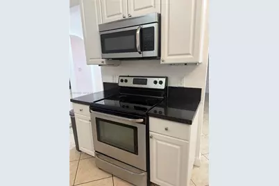 10720 NW 66th St #112, Doral, FL 33178 - Photo 11