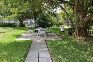 1541 S Ocean Blvd, Lauderdale by the Sea, FL 33062 - Photo 19