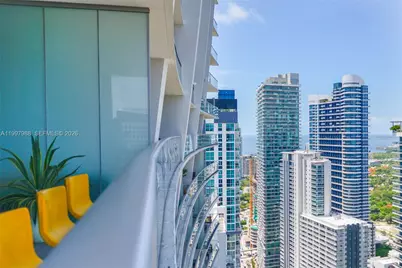 1010 Brickell Ave #4411, Miami, FL 33131 - Photo 3