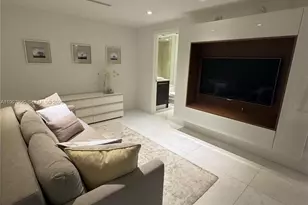 17121 Collins Ave, Sunny Isles Beach, FL 33160 - Photo 9