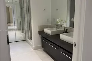 17121 Collins Ave, Sunny Isles Beach, FL 33160 - Photo 11