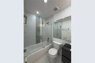 907 NE 199th St #204, Miami, FL 33179 - Photo 29