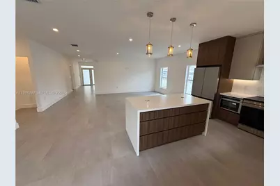 3431 NW 14th Ter, Miami, FL 33125 - Photo 13