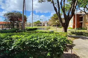 4151 N Haverhill Rd, West Palm Beach, FL 33417 - Photo 13