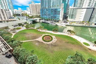 465 Brickell Ave, Miami, FL 33131 - Photo 17