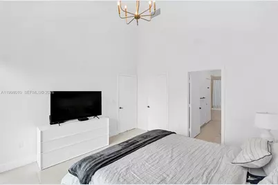 465 Brickell Ave #1406, Miami, FL 33131 - Photo 11