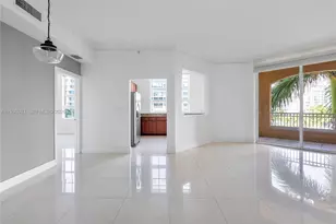 3001 NE 185th St, Aventura, FL 33180 - Photo 5