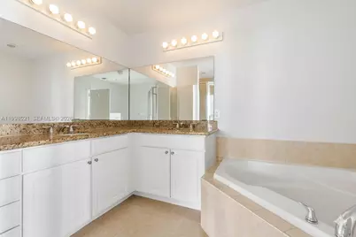 3001 NE 185th St #411, Aventura, FL 33180 - Photo 21