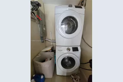 6930 SW 12th St, Pembroke Pines, FL 33023 - Photo 23