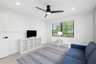 319 Preston H, Boca Raton, FL 33434 - Photo 21