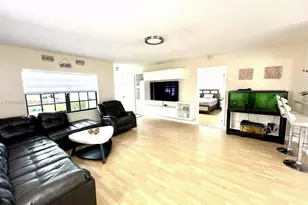 1361 N Fieldlark Ln, Homestead, FL 33035 - Photo 3