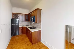 126 Mendoza Ave, Coral Gables, FL 33134 - Photo 7