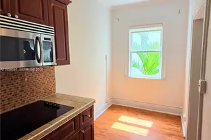 126 Mendoza Ave, Coral Gables, FL 33134 - Photo 9