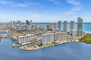 500 Bayview Dr, Sunny Isles Beach, FL 33160 - Photo 63