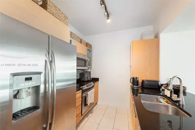 950 Brickell Bay Dr #2304, Miami, FL 33131 - Photo 13
