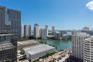 950 Brickell Bay Dr, Miami, FL 33131 - Photo 3