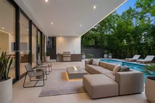 3983 Kumquat Ave, Miami, FL 33133 - Photo 17