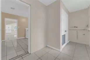 2231 NW 74th St, Miami, FL 33147 - Photo 17