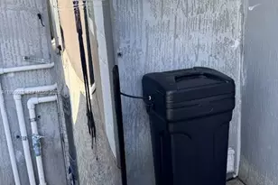 16082 NE 9th Ct, North Miami Beach, FL 33162 - Photo 15